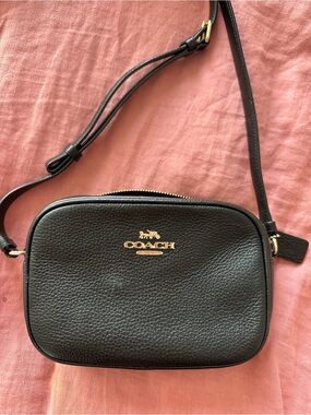Coach Mini Jamie Signature
Canvas Camera Bag Black
